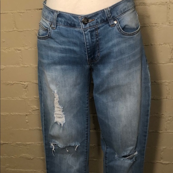 Wild Blue Distressed Denim: 5 - Picture 2 of 5